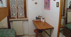 Scrivania a scomparsa 1 in legno su misura